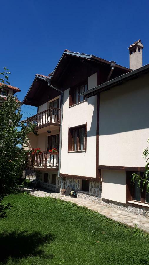 Тодор Прегьов Bansko Luaran gambar