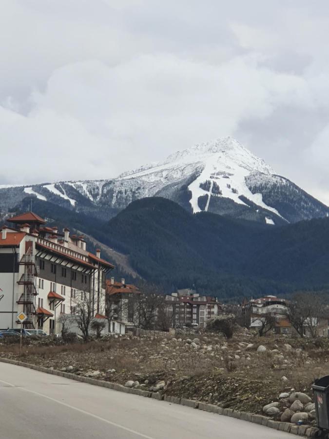 Тодор Прегьов Bansko Luaran gambar
